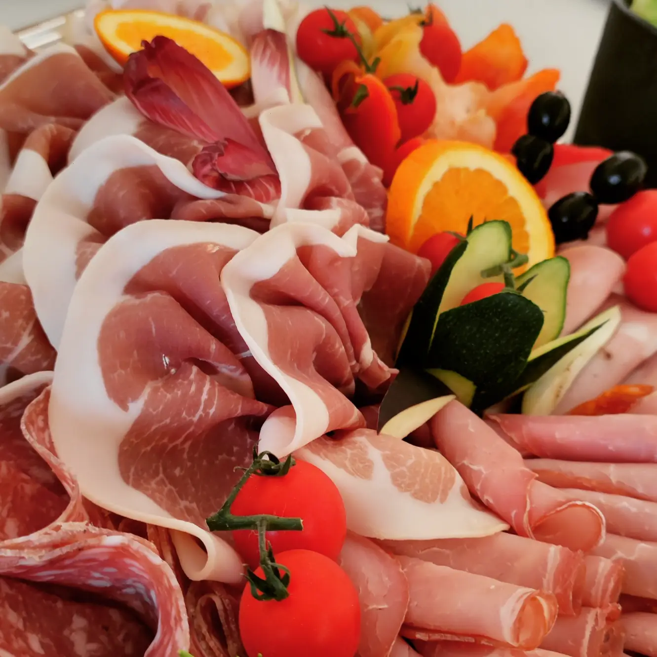 plateau-buffet-froid-1668686944919